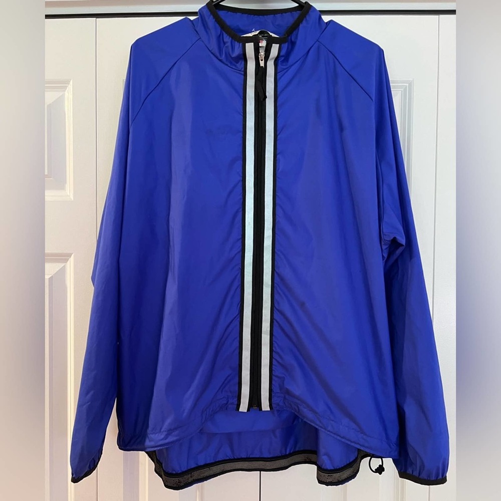 L.L. Bean Zip Front Athletic Jacket Reflective Windbreaker Waterproof Jacket XL